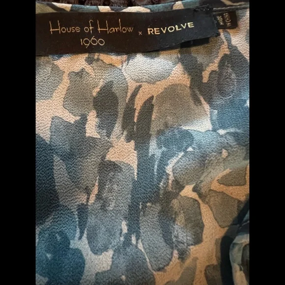 HOUSE OF HARLOW 1960 x Revolve Seymore Blouse - Size M - Picture 11 of 12